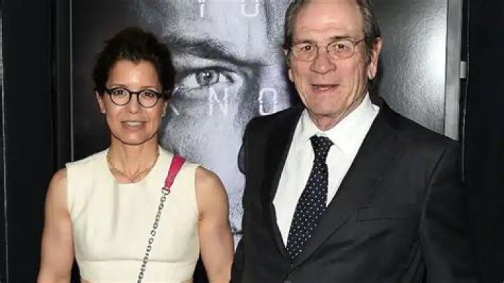 Unveiling Linda Fiorentino's Stellar Performance In Men In Black: Discoveries And Insights